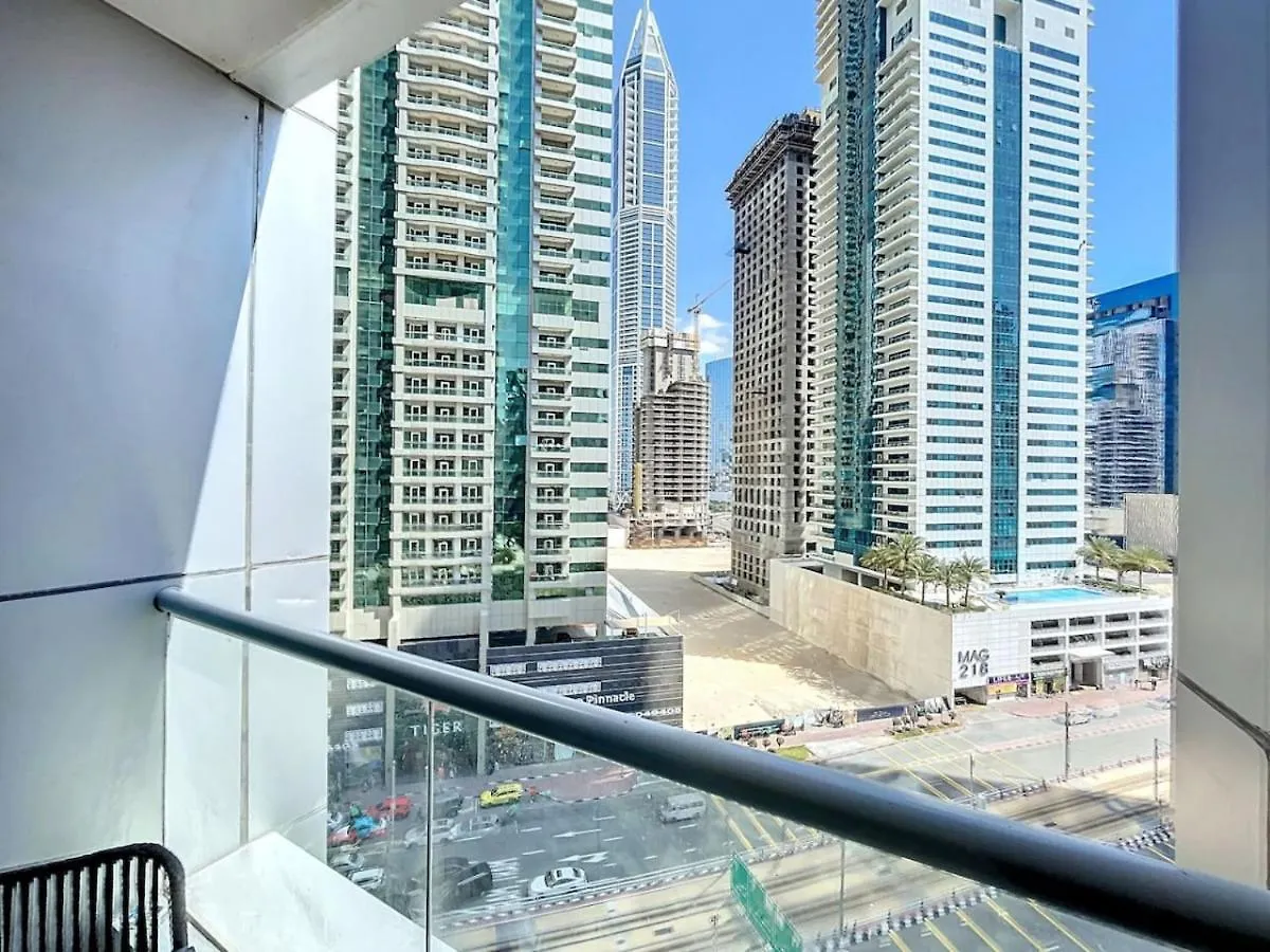 Apartamento Torch Tower - Glamorous Two Bedroom Dubai Emirados Árabes Unidos