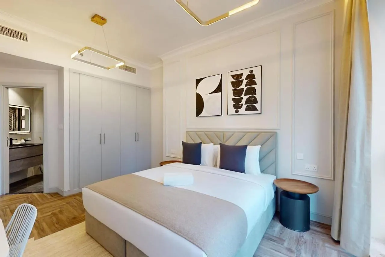 Torch Tower - Glamorous Two Bedroom Dubai 0*,  Emirados Árabes Unidos